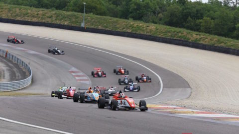 Dijon – Jour 2 : Radieuse journée de courses sprint