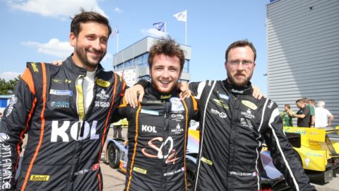 Le V de V, une belle formation pour les pilotes S024